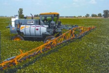 DTS10 sprayer, Hagie