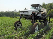 SpraCoupe 4455/4655 sprayer, AGCO