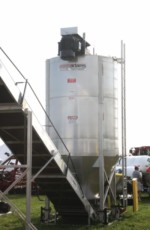 Lo-Pro 102 vertical blender, Adams Fertilizer Equipment