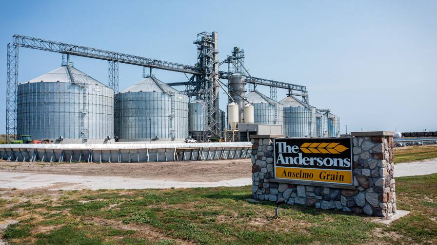 The Andersons, Inc. has announced that it has completed the sale of its Anselmo, NE, grain facility to Country Partners Cooperative.